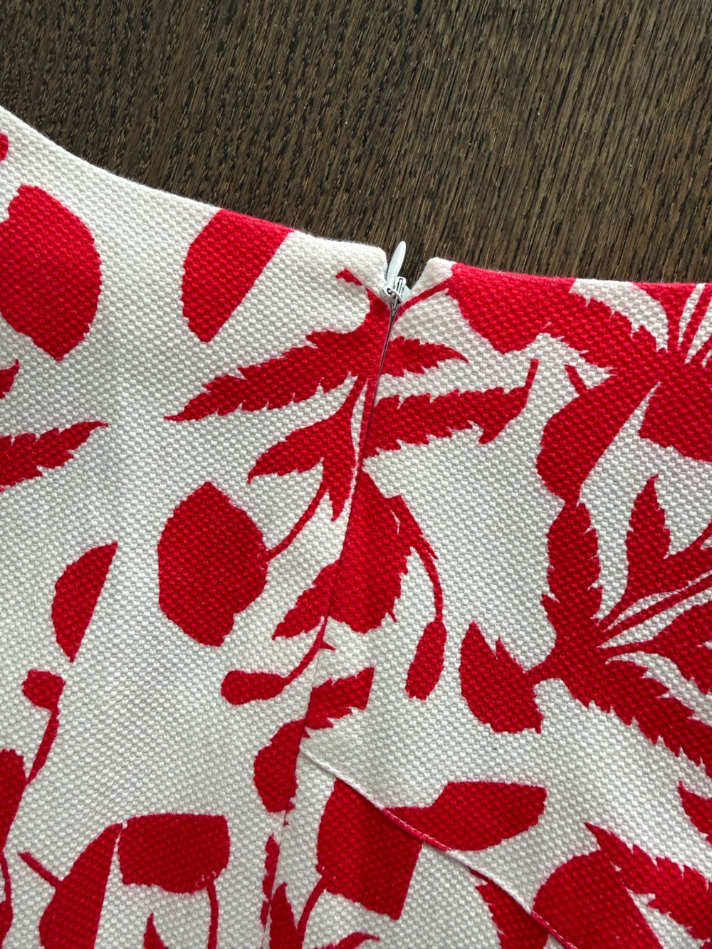 Oscar de la Renta Red and White Floral Dress - Picture 4 of 8